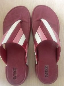 Only Cash OFFER  Ladies And Girls Chappal ₹179