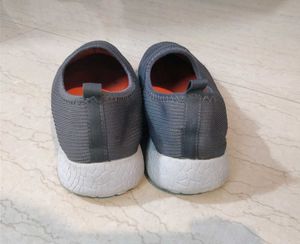 Grey Laceless Walking Shoes UK7