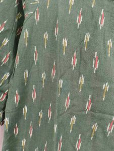 Melange Green Ikat Kurti – Side Slit Pattern | Siz