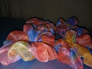 Scrunchies For Hairs
