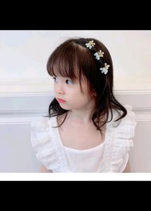 2pc Important Metal  Clutter