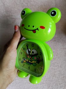 🆕 Imported Kerropi Sanrio Clock