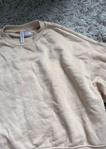 H&amp;m Beige Cropped Sweatshirt