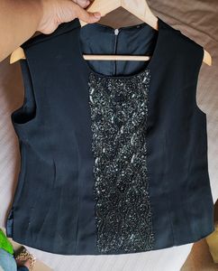 Black Sequins Sleeveless Top