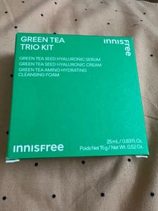 🆕Sealed Innisfree Green Tea Skincare  Kit