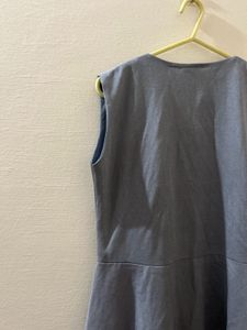 Chic Sleeveless Peplum Top