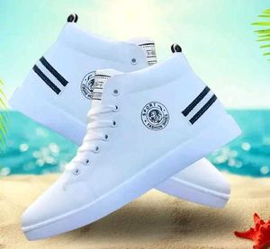 Stylish Black &amp; White Sneakers