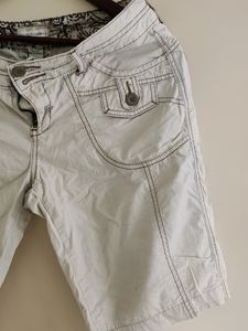 Multi Pocket Off White Shorts