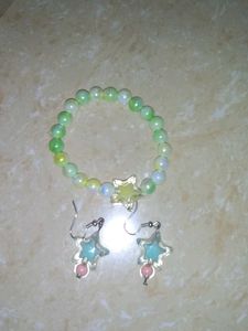 Star Bead Bracelet