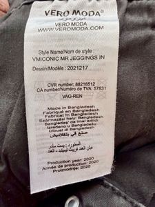 Vero Moda Stretchable Denim Jeans(Jeggings)