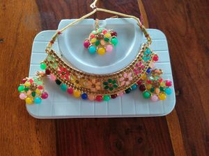 Multicolor Choker Set