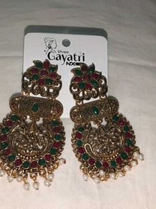 Shree Gayatri Earrings