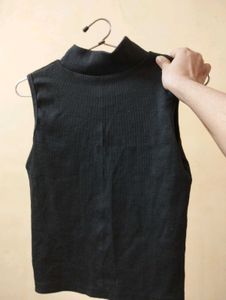 Sleeveless Mock Neck Top