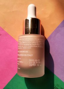 MyGlamm Spotlight Shimmer Highlighter - Stardust