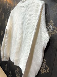 Cream Knit Cardigan w/ Buttons👀🎀