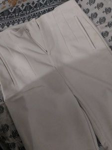 Wide Leg Off-White Pants