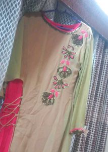 Embroidered Kurta Set