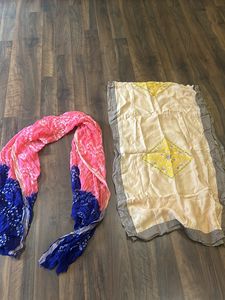 Only Dupatta Bandhani Is Available