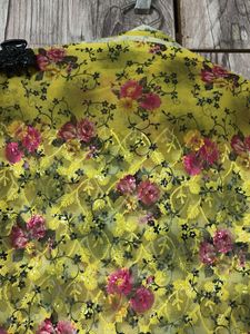 Elegant Floral Saree for Festive Occasions