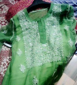 Lucknowi Chicken Work Kurta Size Issues