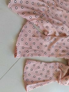 Bids Work Top For Girls
