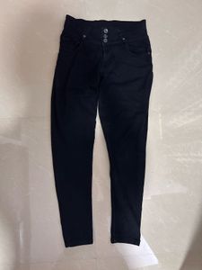 High Waisted Jeans