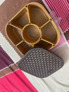 Spice Box with Spoon
