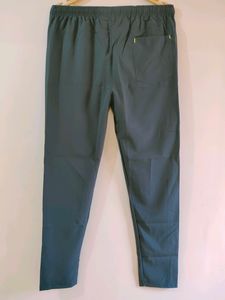 Boys/Girls Pack of 1 Grey Solid  Trackpants.