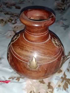 Wooden Artificial Flowers  Vase