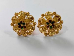Gold Flower Earrings