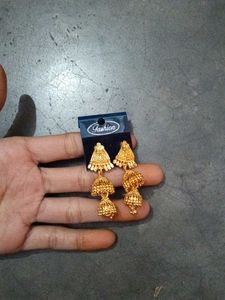 Gold plated Jhumka Earrings