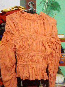 pinteresty Coral Long Sleeve Top