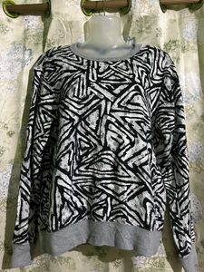 Abstract Print Long Sleeve Top