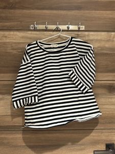Black Strip Crop Top