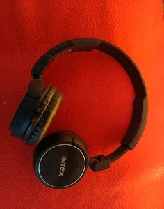 Intex Head Phone