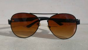 Fashionable Sunglass..