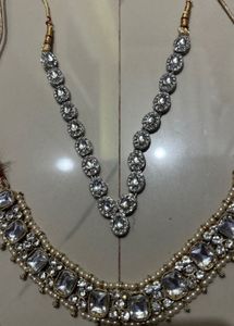 3 Jewellery Sets
