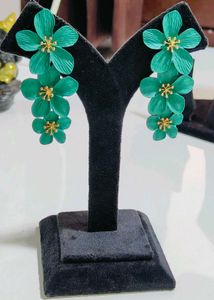 Matte Froal Petal Drop Earrings Green for Women &amp;