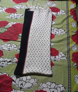 women winter wear stole