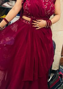 Beautiful Saree With Stylish Blouse
