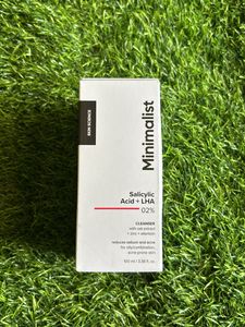 Minimalist Cleanser