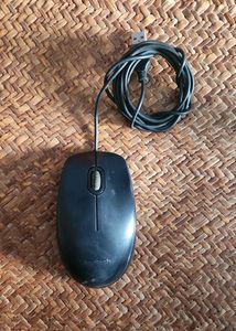 Logitech B100 Wired USB Mouse, PC/Mac/Laptop-Black