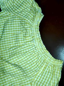 Girls&#39; Yellow Checkered Outfit