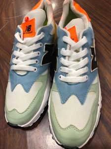 New Balanca Sneakers Size UK 8