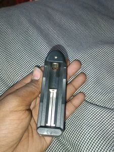 3.7v Battery Charger