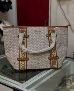 MK NEW LASTEST ELLIOT LARGE TOTE BAG*