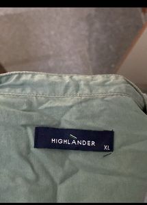 HIGHLANDER Men Green Slim FitCasualShirt