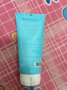 Dot &amp; Key Gentle Face Wash