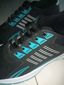 Stylish Black &amp; Teal Sports Running Shoes – Lightw
