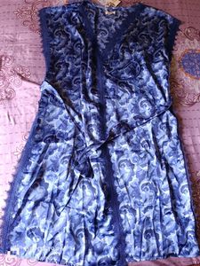 Zivame Artsy Leaves Woven Robe -medievel Blue